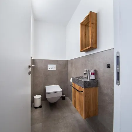 Traumwohnung Gemuetlich Und Direkt Am Wald ارنسبرغ